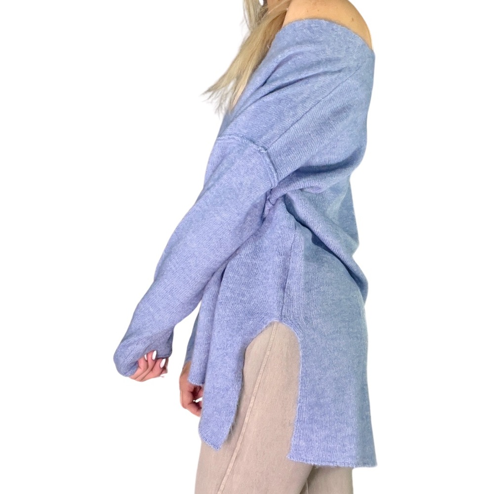 BOUTIQUE* PINCH Soft V-Neck‎ Side-Slit Knit Sweater - Picture 6 of 9